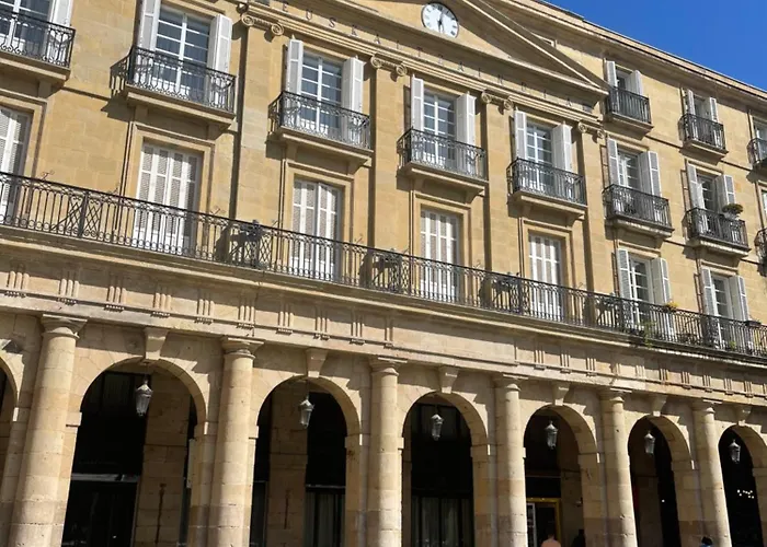 Lauramer Plaza Nueva * 毕尔巴鄂